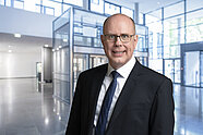 Dr. Georg Butterwegge | Rechtsanwalt und Notar